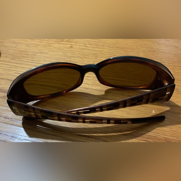 Vintage Fendi Tortoiseshell & Gold Logo Sunglasses Frames Mint Pre-Owned Cond - Picture 4 of 7